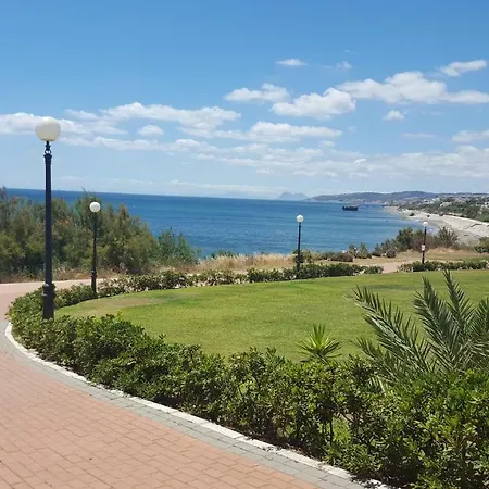 Horizon Beach *